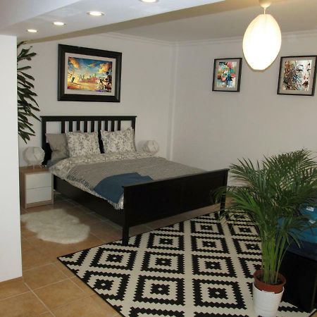 My Little Studio Bucarest Exterior foto